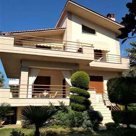 Family Resort In Vrasná Esterno foto