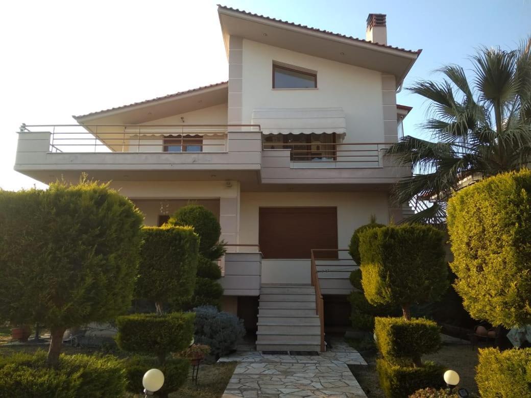 Family Resort In Vrasná Esterno foto